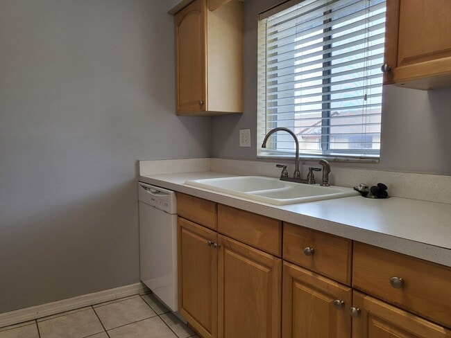 Foto del edificio - Fruitville & Tuttle area