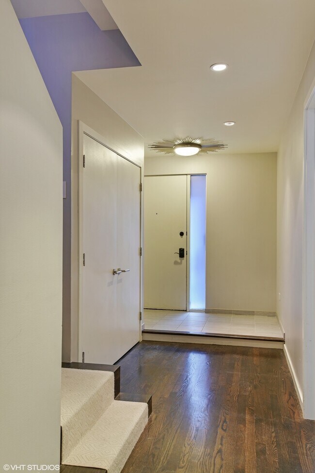 Foto del edificio - 1701 N Halsted St