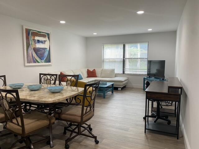 Foto del edificio - 13175 Chadwick Ct