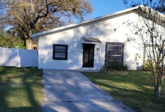 Building Photo - 22748 Penny Loop