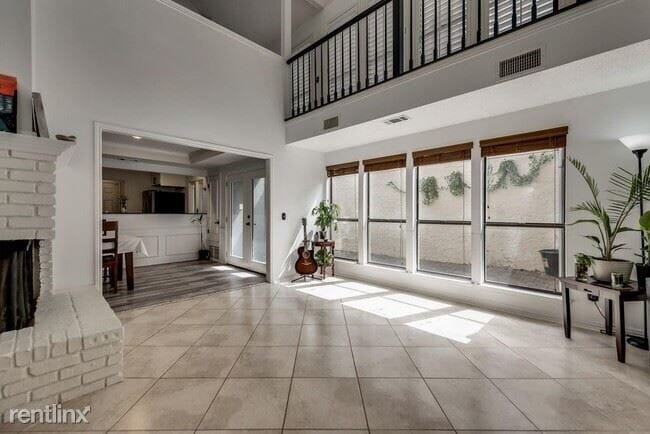 Building Photo - 3 br, 3 bath House - 17025 Knots Lndg