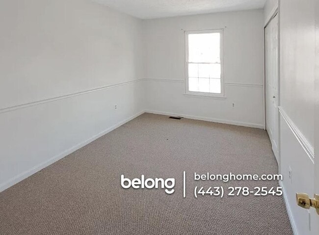 Building Photo - 3870 Gateview Pl