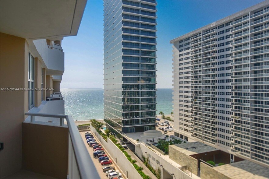 Foto principal - 1980 S Ocean Dr