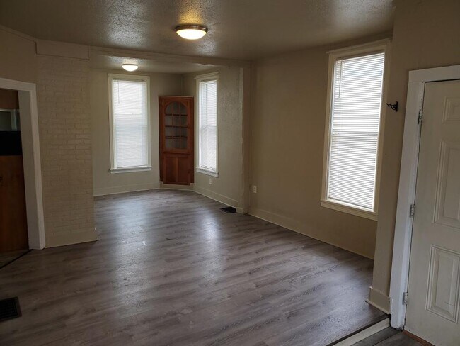 Foto del edificio - 112 14th St N