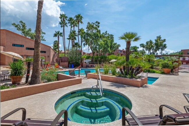 Foto del edificio - 5051 N Sabino Canyon Rd