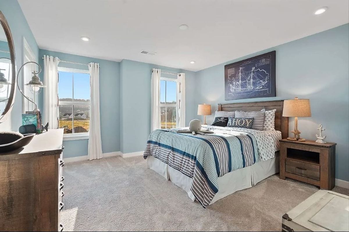 Primary Photo - 206 Plaza Dr