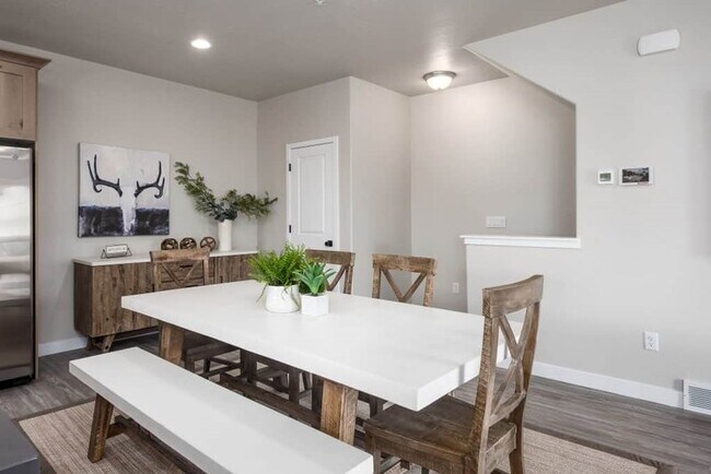 Building Photo - 4218 Frontier Park Ct