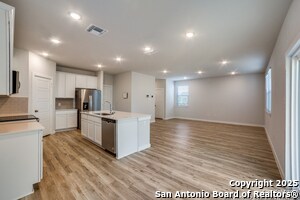 Building Photo - 5935 W Hausman Rd