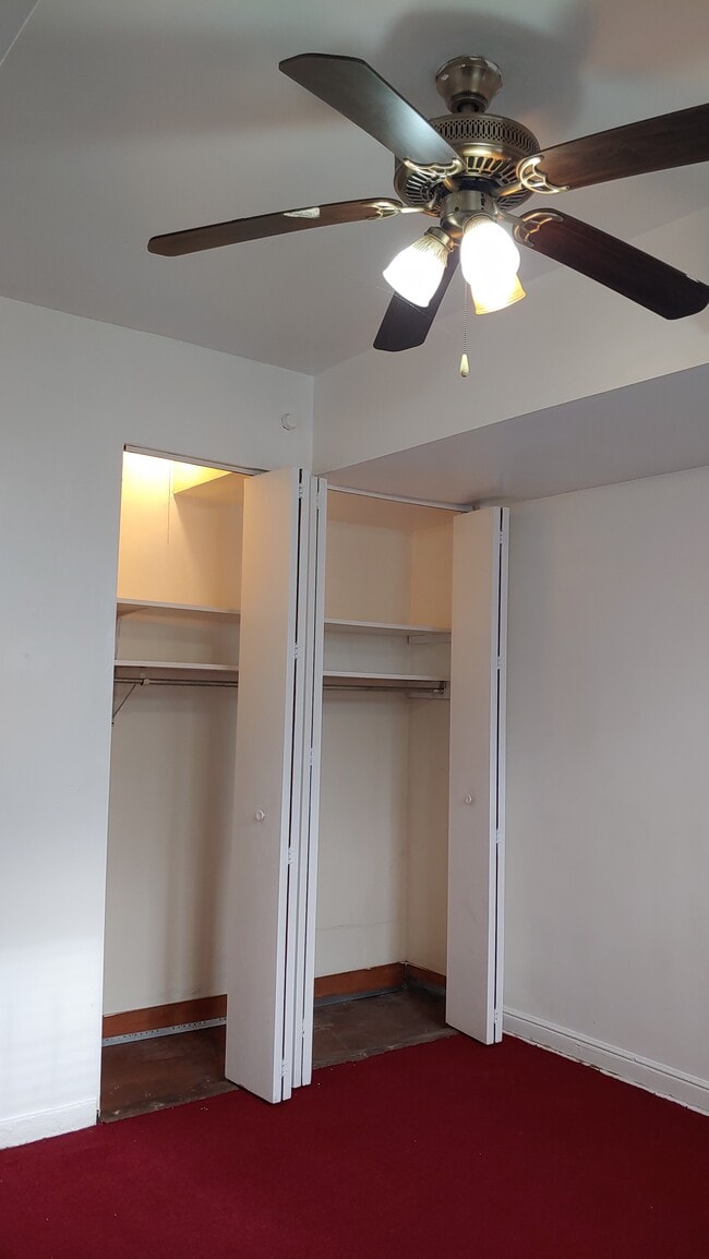 Master Bedroom - 1720 W 76th St