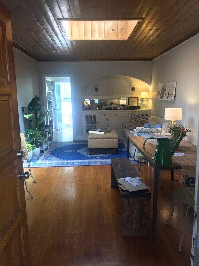 Foto del edificio - 242-236 Beach Street