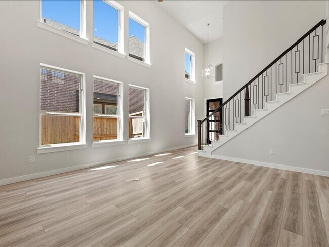Foto del edificio - 7396 Mount Greylock Lp