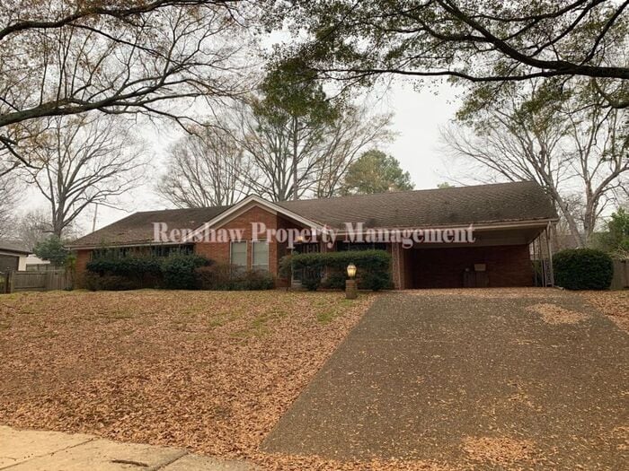Primary Photo - 5690 Shady Glen Rd