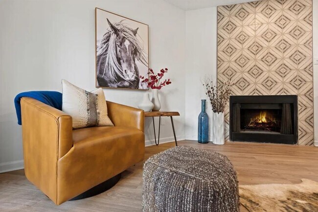 Building Photo - 12001 Metric Blvd