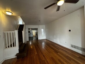 Building Photo - 1813 N Gratz St