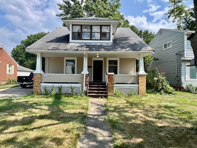Building Photo - Move-In Ready 4-Bed Family Home in Willowick!
