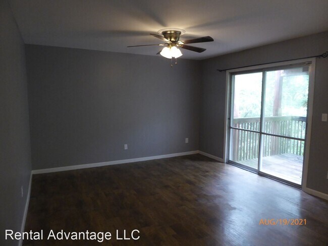 Foto del edificio - 2 br, 2 bath House - 2110-B Montreat Ln