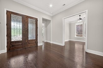 Building Photo - 17803 Hayward Hill Dr