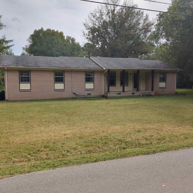 Building Photo - 2222 Riley Rd