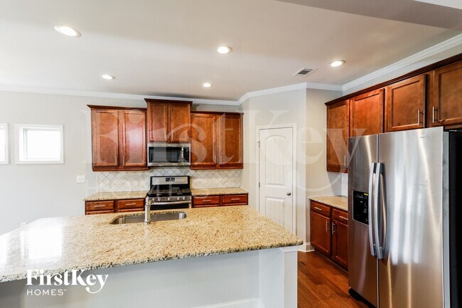 Foto del edificio - 4524 Wilshire Ct