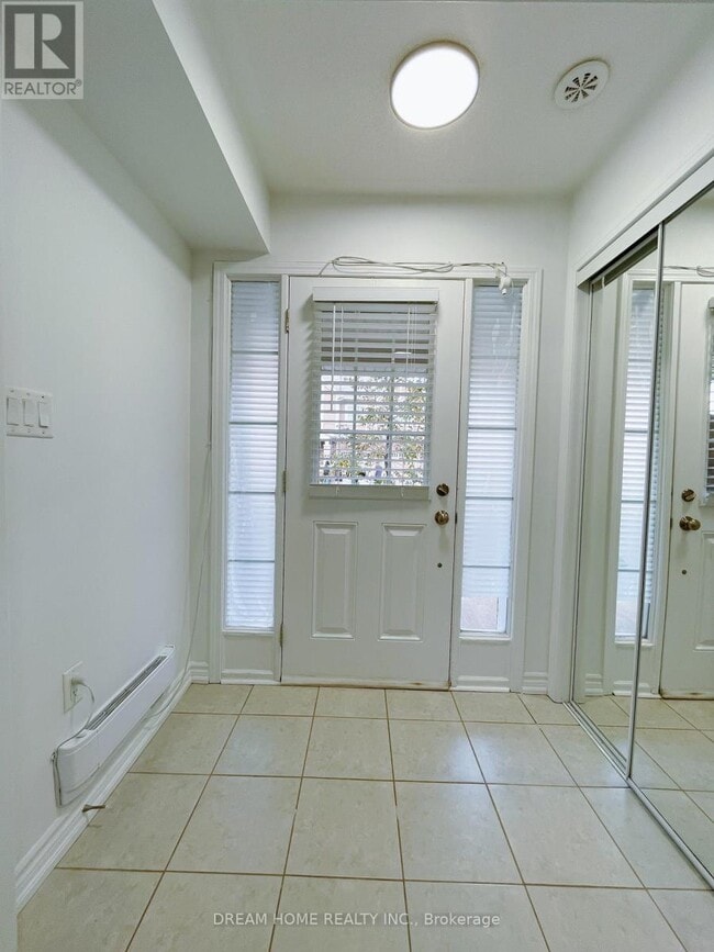 Building Photo - 651 Laking Terrace