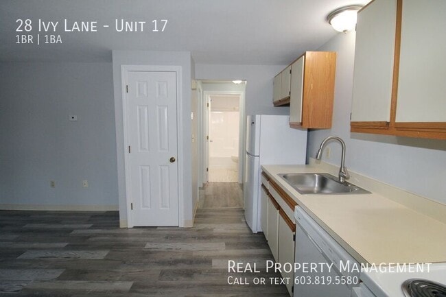 Building Photo - 28 Ivy Ln