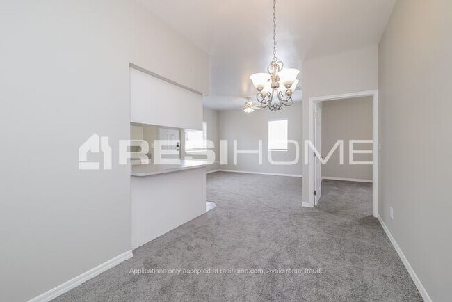 Foto del edificio - 1335 34Th St Nw