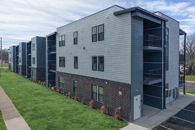 Building Photo - 505 W Grand St