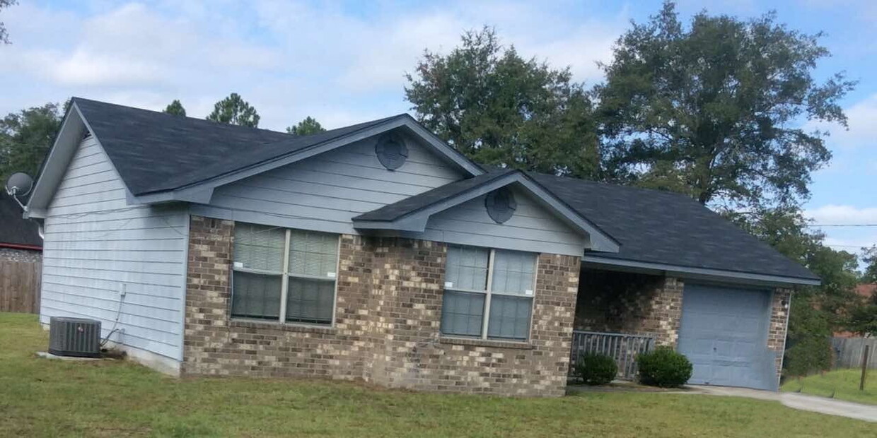 Primary Photo - Home for Rent