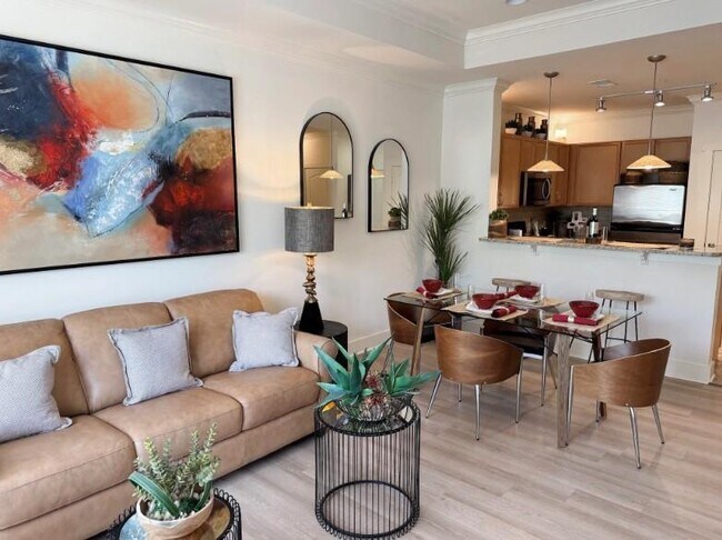 Foto del edificio - 1740 Century Cir NE