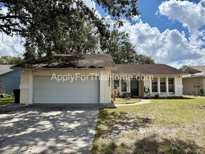 Building Photo - 14921 Old Pointe Rd