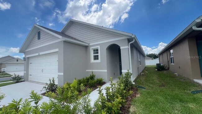 Building Photo - 1696 Badger Crk Rd