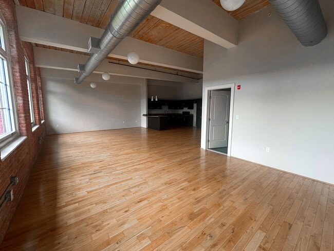 Interior Photo - Greystone Lofts