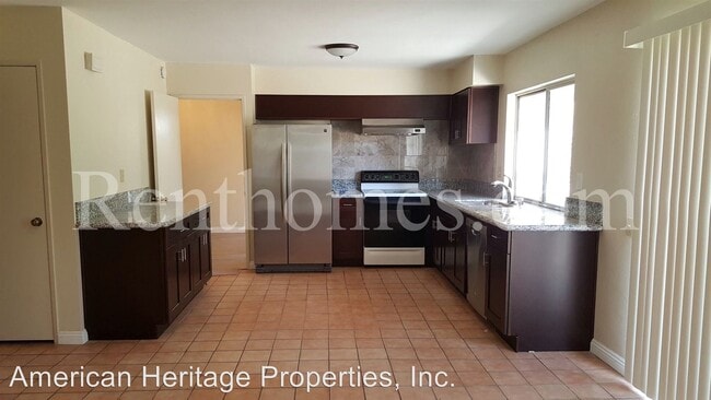Building Photo - 6 br, 3 bath House - 11526 Almazon Street