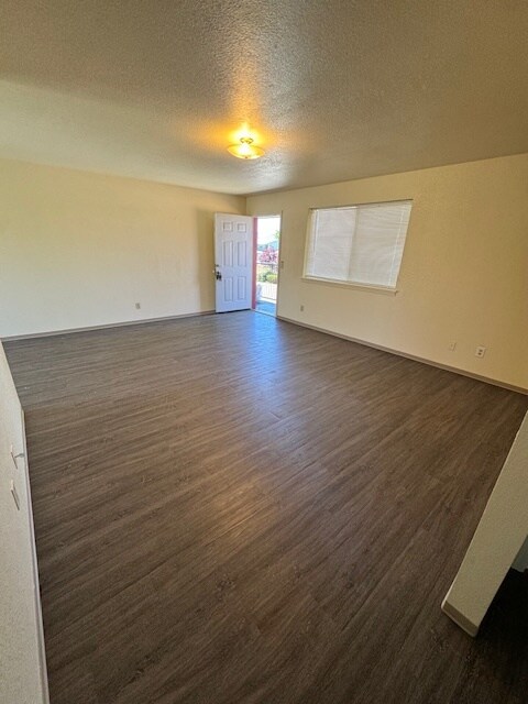 Building Photo - 1817 Medart Ln