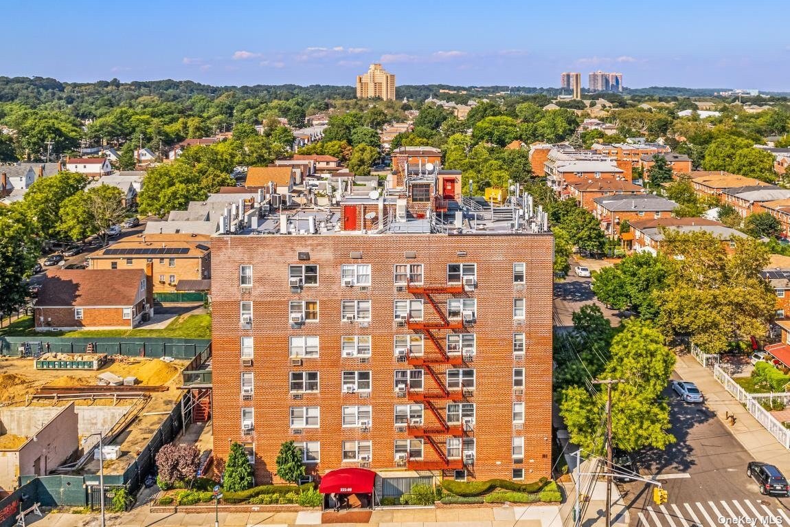 Foto principal - 222-89 Braddock Ave