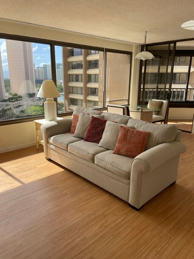 Foto del edificio - Discovery Bay #1719