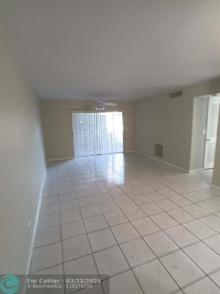 Foto del edificio - 616 NW 13th St