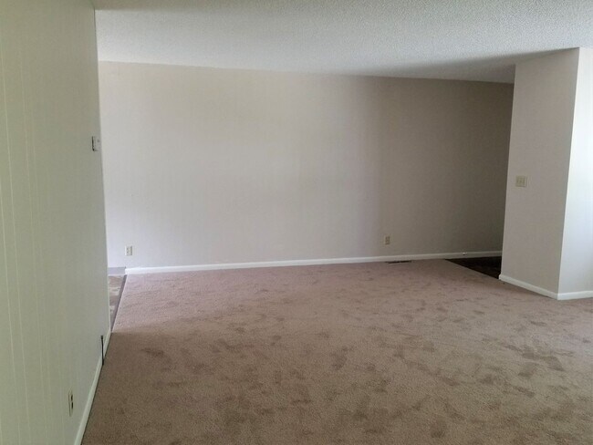 Foto del edificio - r332