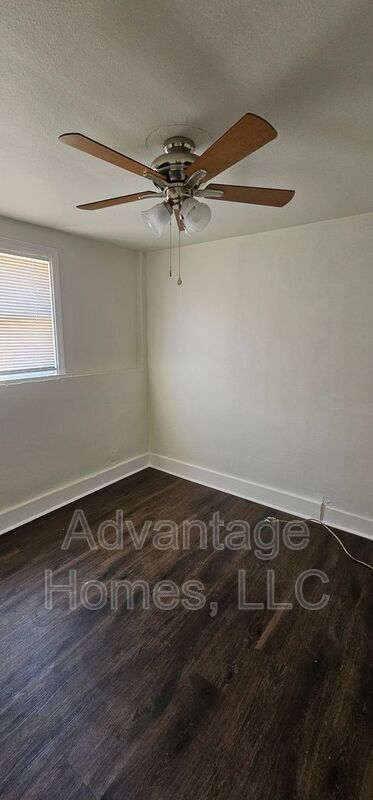 Foto del edificio - 1015 N Scott Ave