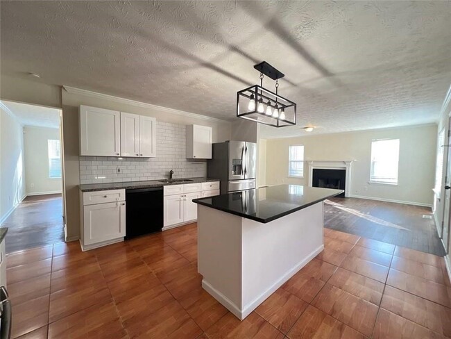 Building Photo - 1418 Brookside Manor Ct