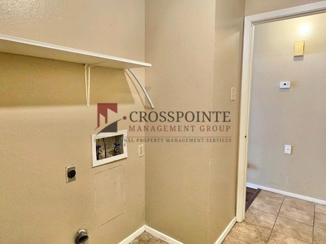 Foto del edificio - Tammy Lynn Dr Duplex