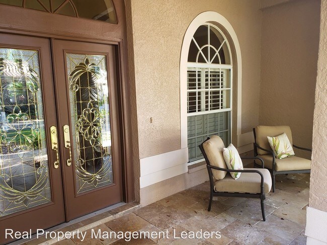 Foto del edificio - 4 br, 3 bath House - 9344 Deer Creek Dr.