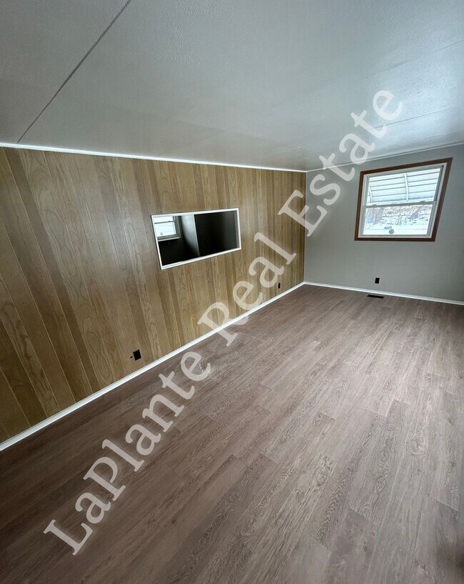 Foto del edificio - Freshly Updated 3-Bedroom Home Near UT