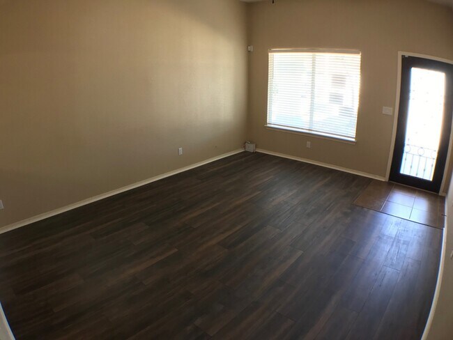 Building Photo - Northeast El Paso 4 Bed Refrig A/C