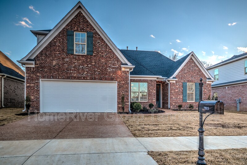 Primary Photo - 7915 Country Lake Dr