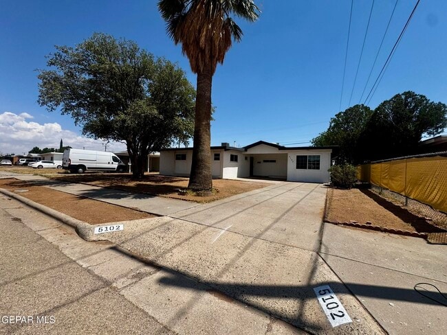 Foto del edificio - 5102 Beals St