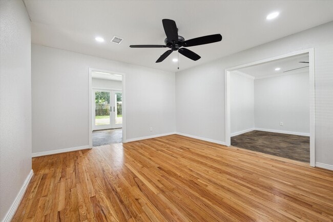 Foto del edificio - 522 Barkley St