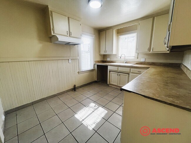 Foto del edificio - 1802 Forrest St