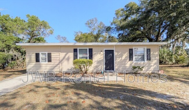 Building Photo - 9205 Norfolk Blvd