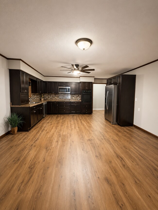 Foto del edificio - 501 W Franklin St